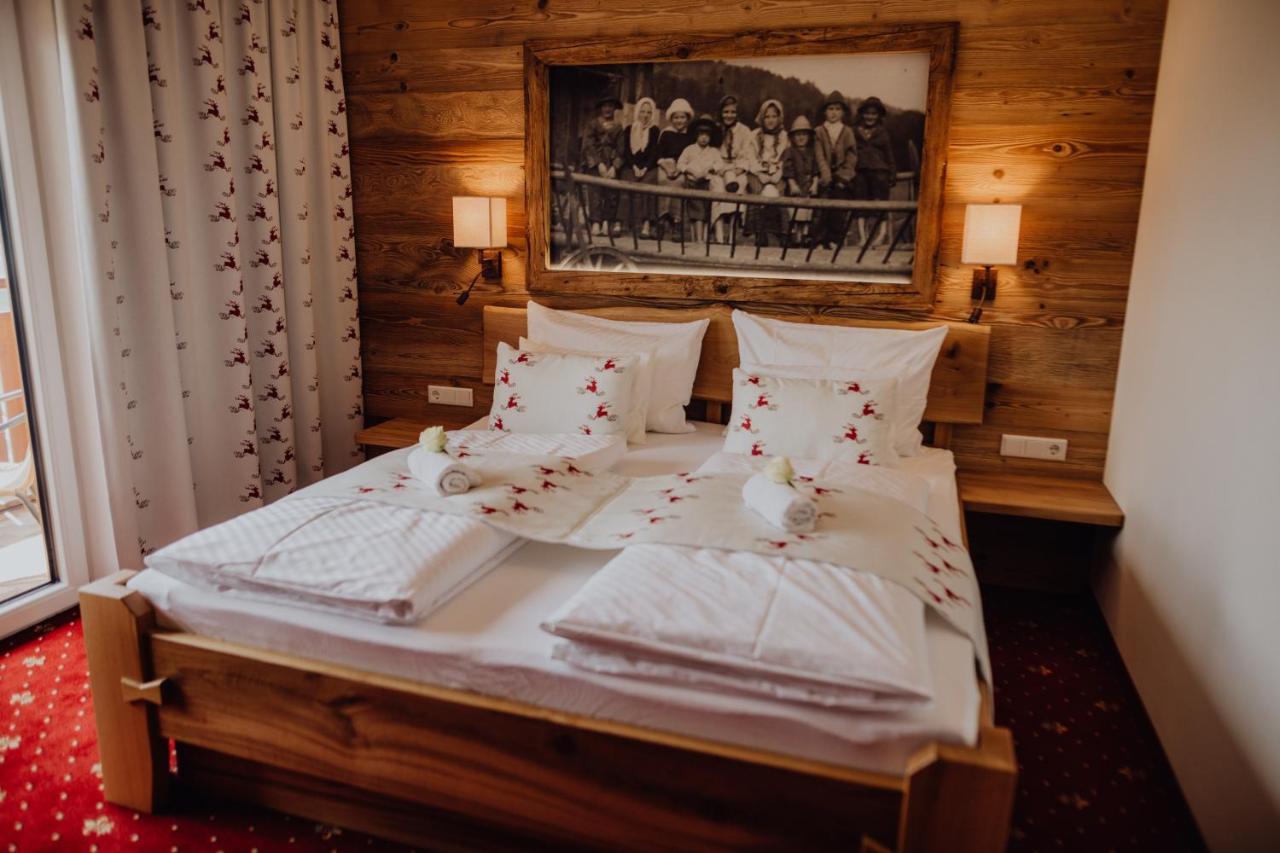 Panorama Hotel Gasthof Leidingerhof モントゼー エクステリア 写真