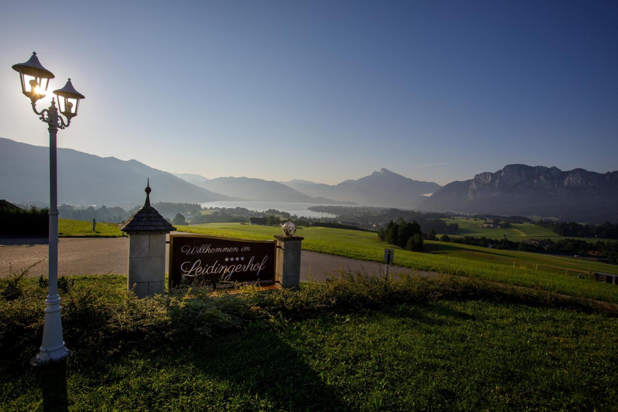 Panorama Hotel Gasthof Leidingerhof モントゼー エクステリア 写真