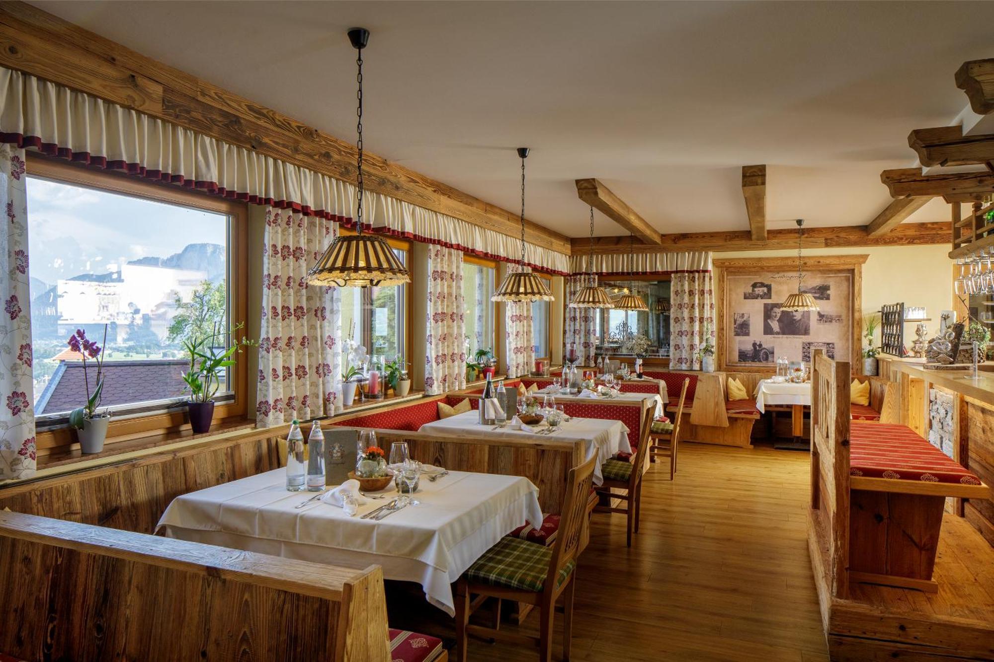 Panorama Hotel Gasthof Leidingerhof モントゼー エクステリア 写真