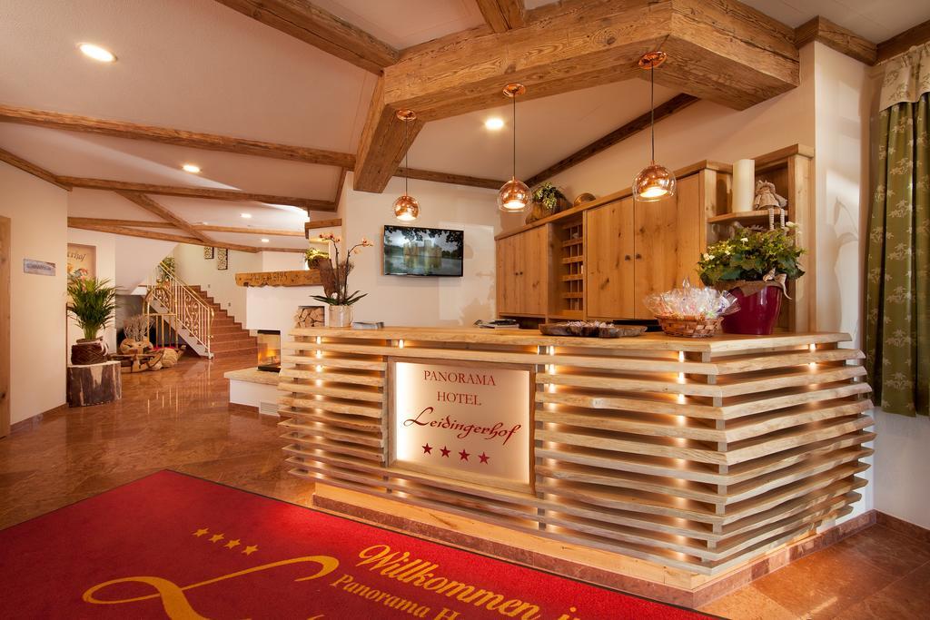 Panorama Hotel Gasthof Leidingerhof モントゼー エクステリア 写真
